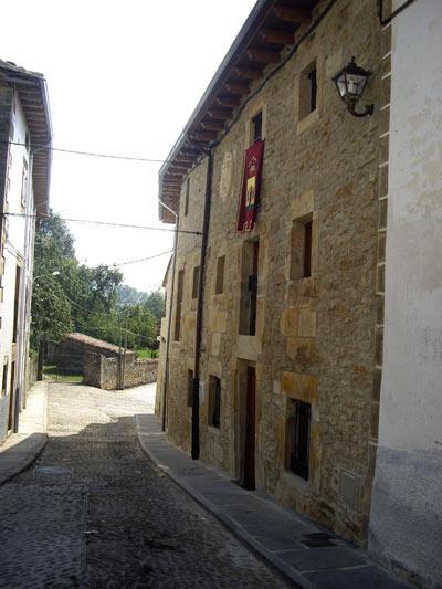 Hotel Rural La Casa Del Montero Espinosa de los Monteros Exterior foto